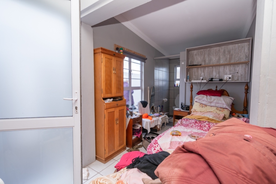 9 Bedroom Property for Sale in Country Club Western Cape